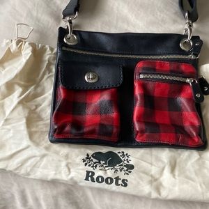 Roots Leather Purse